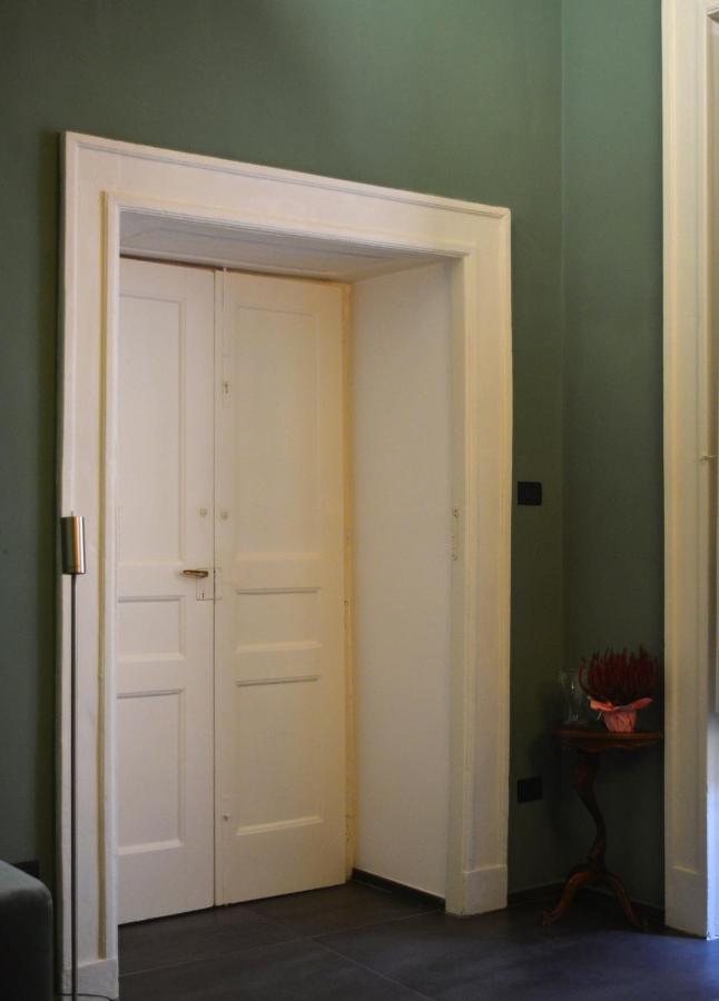 Porta Felu Apartment ซาแลร์โน ภายนอก รูปภาพ