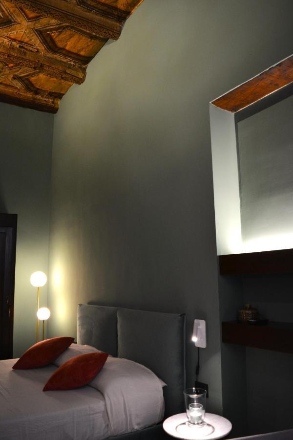 Porta Felu Apartment ซาแลร์โน ภายนอก รูปภาพ