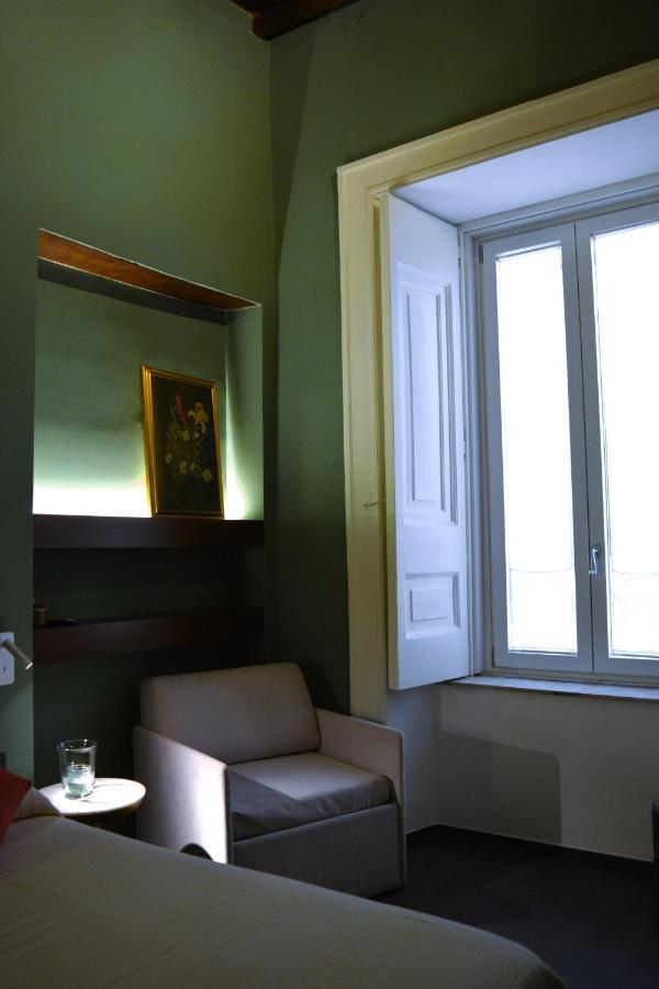 Porta Felu Apartment ซาแลร์โน ภายนอก รูปภาพ